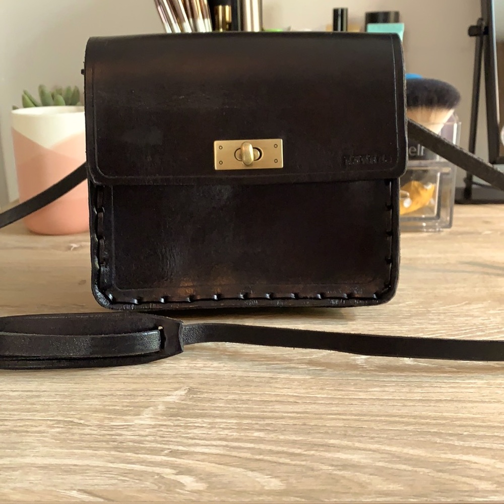 Black leather purse made in Italy